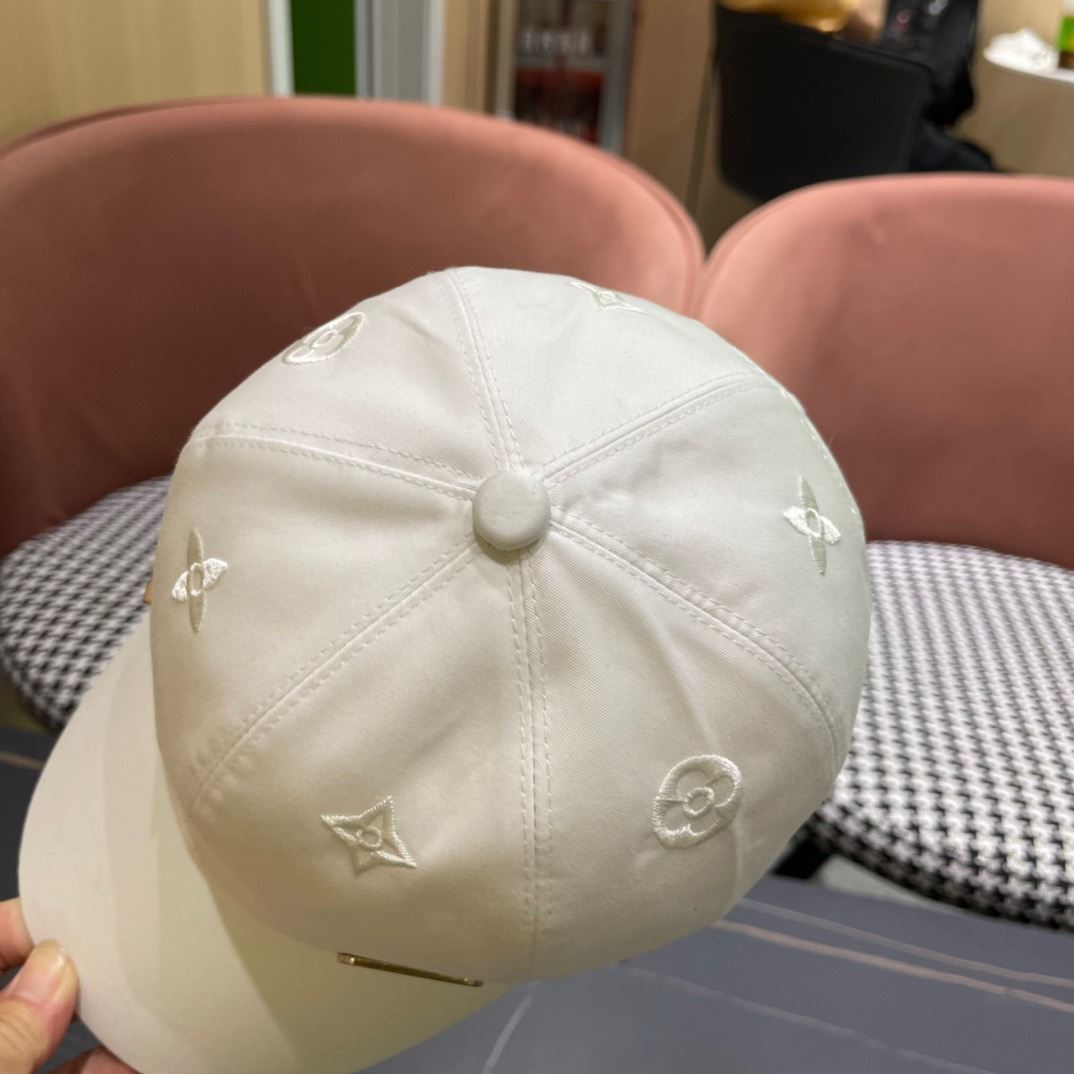 Louis Vuitton Caps